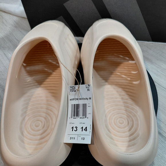 NEW Adidas Mens Adifom Futuristic Infinity Mule Warm Vanilla Slip-On Clogs SZ 13 - Picture 5 of 14